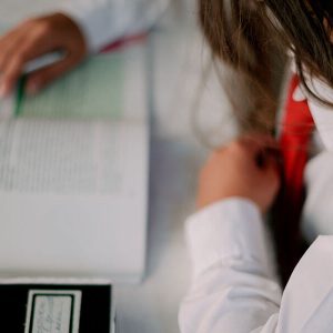 Curso "Tus números por fin claros: aprende a saber qué gana realmente tu clínica y dónde se escapa el dinero cada mes"